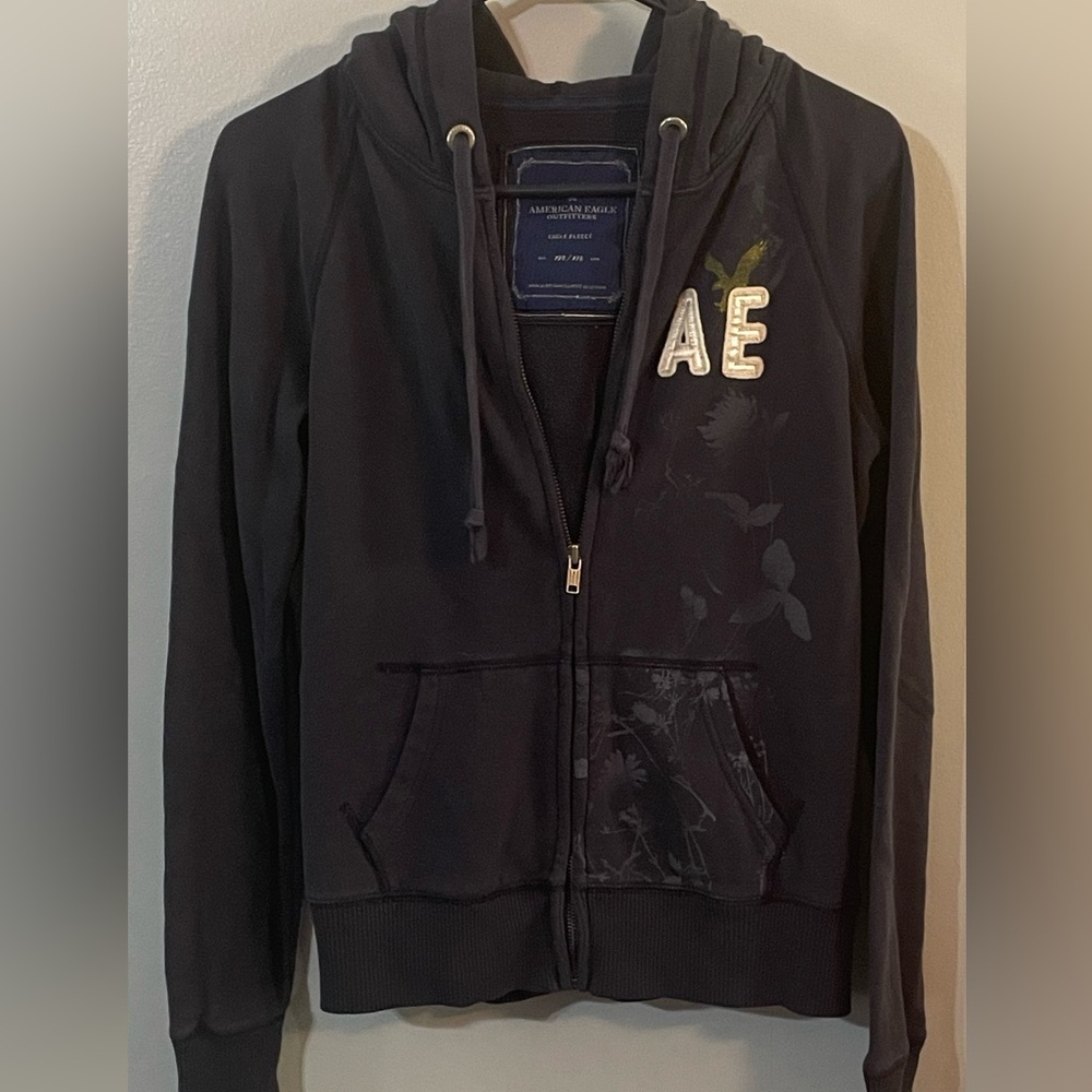American Eagle Outfitters Black Fleece Hoodie M